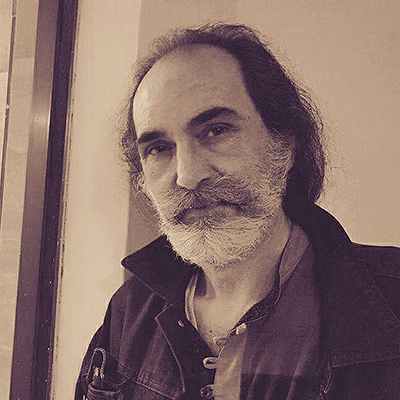 وظیفه هنرمندِ متعهد بیان کردن یک ذهنیت انسانی است