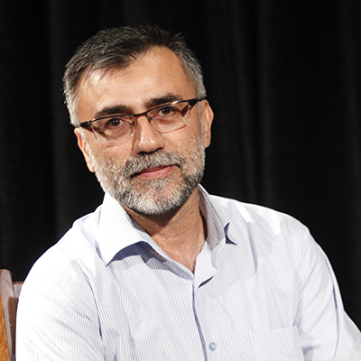 نگاهی بر آثار مرحوم عبدالمجید حسینی راد