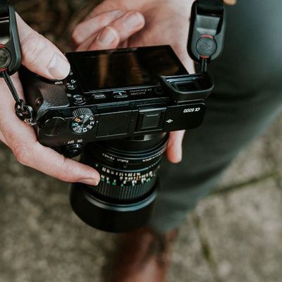 اکران نمایشگاه عکس «رد پایی که دریا شد» در زیرگذر فرهنگی تئاتر شهر تهران