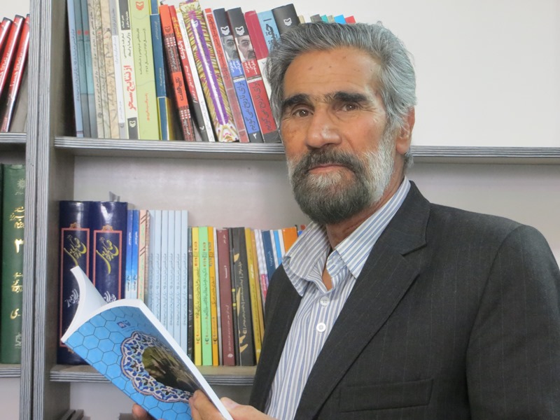 شعر شاعر یزدی در واکنش به اهانت رسانه سعودی به مرجعیت شیعه عراق