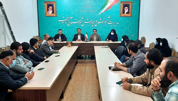 تمرکززدائی و بهره مندی تمامی هنرمندان گلستانی به صورت جدی دنبال می شود